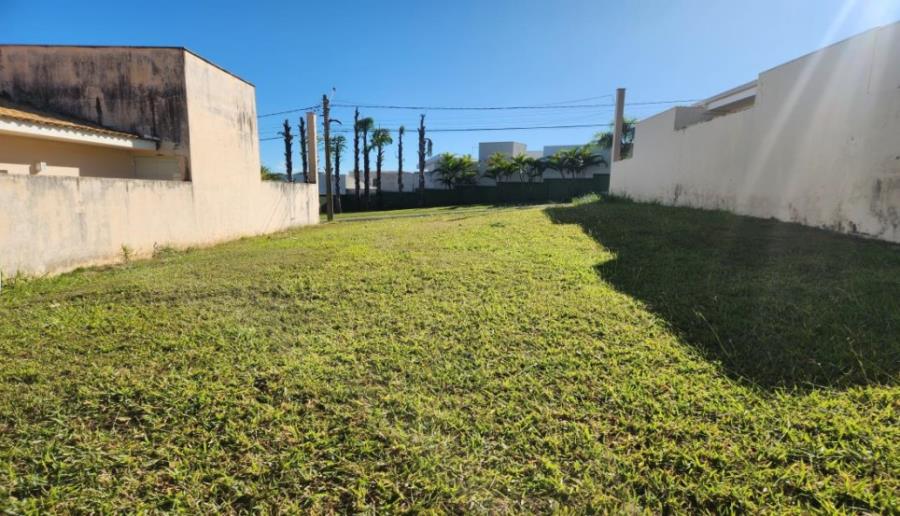 TERRENO CONDOMÍNIO VILLA FLORA MARÍLIA TERRENO CONDOMÍNIO VILLA FLORA MARÍLIA/SP, localizado em Marília - SP
