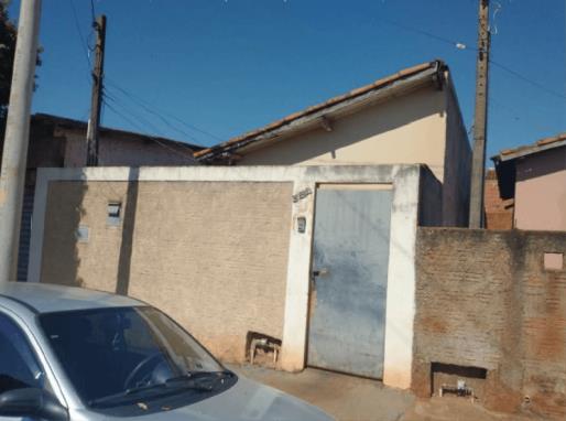 TERRENO TERRA ROXA 2 CASAS (50%)